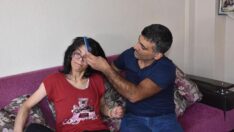 7 yıldır eşine çocuk gibi bakıyor