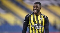 Beşiktaş’tan savunmaya Bazoer takviyesi