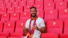 Göztepe’de Yasin imzayı attı, kaptan oldu