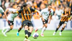 Hull City sezona galibiyetle başladı! Ozan Tufan’ın golü…