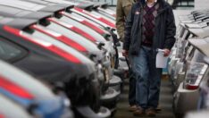 ‘İkinci el araçların fiyatı düşecek diye kimse endişelenmesin’