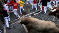 İspanya’daki boğa koşusu can aldı