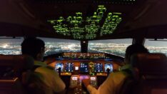 Kokpitte alarmlar çalıyor: 5 pilottan 4’ü yorgun