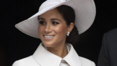 Meghan Markle yardım için gittiği Afrika’da moda çekimi mi yaptı?