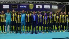 MKE Ankaragücü’nde imza şov