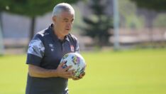 Rıza Çalımbay’dan Morutan açıklaması: İnşallah çözerler