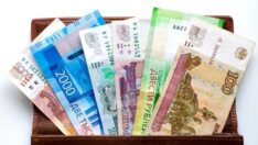 Ruslardan rekor servet transferi