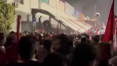 Şampiyonluk kutlamalarında tribün çöktü! Çok sayıda yaralı var