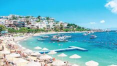 Turizmci gelirde rekora koşuyor