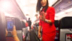 Uçuş görevlisi uyardı: “Uçakta musluk suyu ve sandviç tüketmek zararlı”