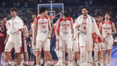 12 Dev Adam, Letonya’ya farklı yenildi: 111-85