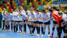 A Milli Kadın Hentbol Takımı, Bangladeş’e fark attı