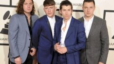 Arctic Monkeys yeni albümü The Car’ın çıkış tarihini ve şarkı listesini duyurdu