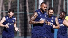 Austria Wien-Fenerbahçe maçı öncesi Alioski, İrfan Can ve Mert Hakan sevinci