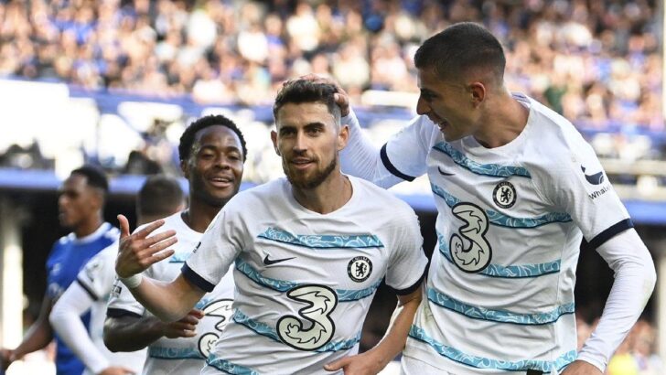 Chelsea, sezona galibiyetle başladı