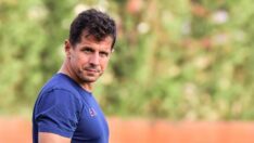 Emre Belözoğlu: Dertleri beraber dert edersek…