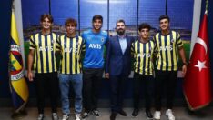 Fenerbahçe, 5 oyuncuyla profesyonel sözleşme imzaladı