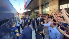 Fenerbahçe kafilesine Eskişehir’de coşkulu karşılama