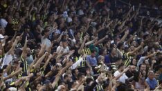 Gülşen tutuklandı, Fenerbahçe taraftarı destek verdi