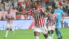 Haji Wright kaldığı yerden devam!