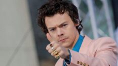 Harry Styles, kel olduğu ve peruk taktığına dair söylentiye tepki gösterdi