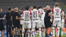 Mark van Bommel: Güzel bir goldü ama şanslıydık