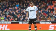 Maxi Gomez, Fenerbahçe ile imzalamaya geliyor!