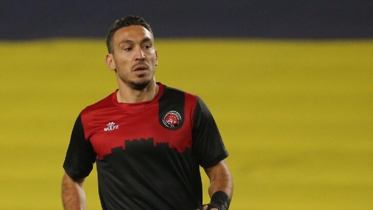 Mevlüt Erdinç futbola veda etti