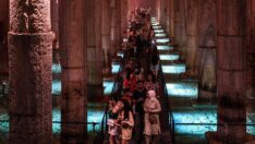 Restore edilen Yerebatan Sarnıcı turist akınına uğruyor