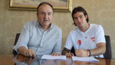 Sivasspor, Yunan futbolcu Charilaos Charisis’i transfer etti