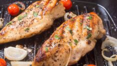 Uzmanlar ikiye ayrıldı: Daha fazla protein tüketilmeli