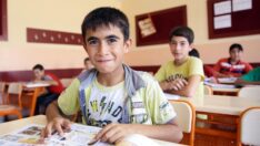 1.3 milyon çocuk okula aç gidiyor