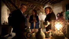 8 bin 200 yıl önce köy yaşamında kullanılan objeler, seramiğe yansıtıldı