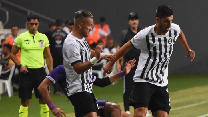 Altay siftah peşinde