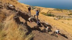 Ayanis Kalesi’nde kraliyet çöplüğü ortaya çıkarıldı