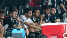 Beşiktaş’ta taraftar ve efsane isim, Necip Uysal’a tepki gösterdi