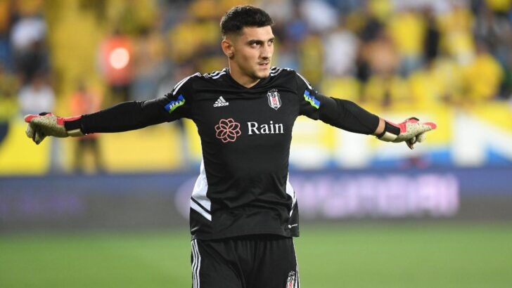 Beşiktaş’ta Valerien Ismael kalede değişikliğe gitti