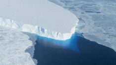 Bilim insanlarından korkutan uyarı: Felaket buzulu parçalanacak