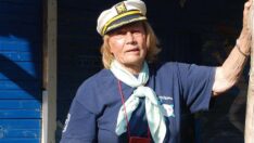 Carettaların annesi Kaptan June Anıtı açıldı