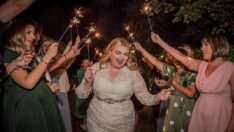 Damat kaçtı, gelin düğünden vazgeçmedi