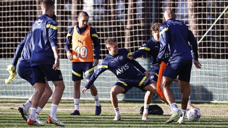 Fenerbahçe derbi hazırlıklarını sürdürdü