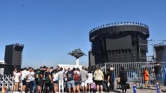 İzmir’de 100. yıl coşkusu: Tarkan’ın yeni sahnesi hazırlandı