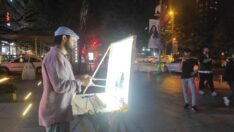 Karagöz perdesinde Pavarotti