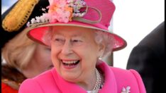 Kraliçe 2. Elizabeth’in corgi’leri Prens Andrew ve Sarah Ferguson’a emanet