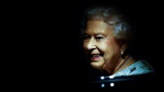 Kraliçe 2. Elizabeth’in ölümünün ardından Premier Lig ertelendi