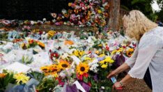 Kraliçe II. Elizabeth’in cenazesi Türk çiçekçilere yaradı: Kargo uçaklarıyla gönderiyorlar