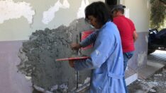 Okulun tadilatı öğrencilere ve öğretmenlere kaldı