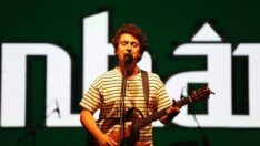 Pinhani solistinden şarkılarının arabesk söylenmesine tepki