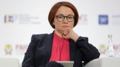 Rusya Merkez Bankası Başkanı: Dolar ve Euro çok sayıda kişi için zehirli hale geldi