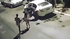 Seks yaparken arabaları çalınan çift, sokak ortasında çırılçıplak kaldı